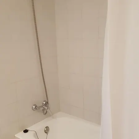 斯蒂尔盆景酒店 酒店 3*